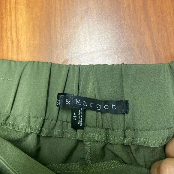 Meg & Margot Women's Olive Green Pants Size L NWT - Picture 14 of 14